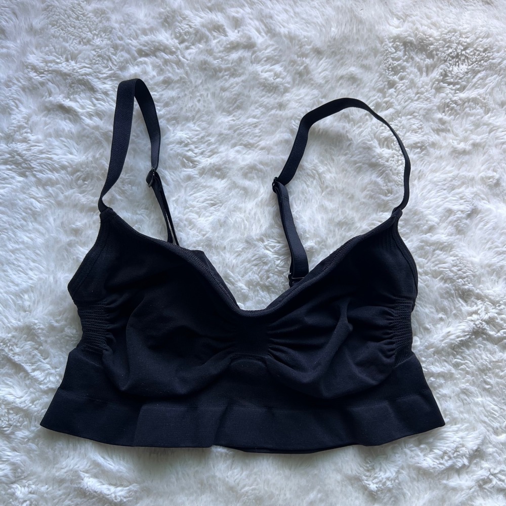 SKIMS Sculpting Bralette Onyx Black Seamless Ruched Wireless Bra Womens Size M - Picture 3 of 8